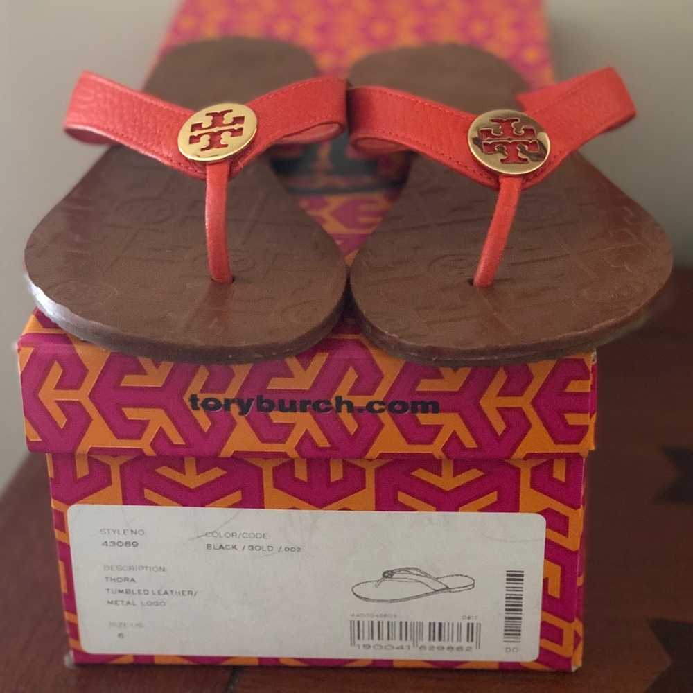 Tory Burch size 6 sandals